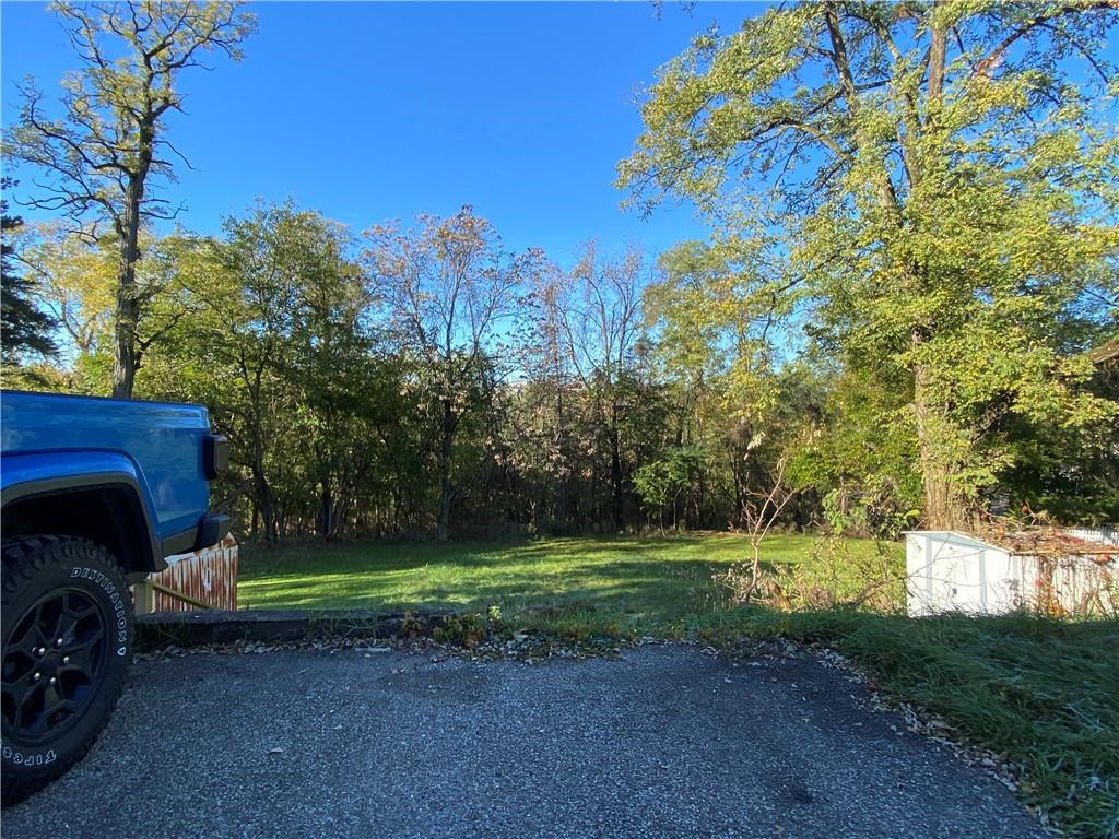 3020 Willett Road Pittsburgh, PA 15227 - Photo 22 of 25 Gallery Image 22
