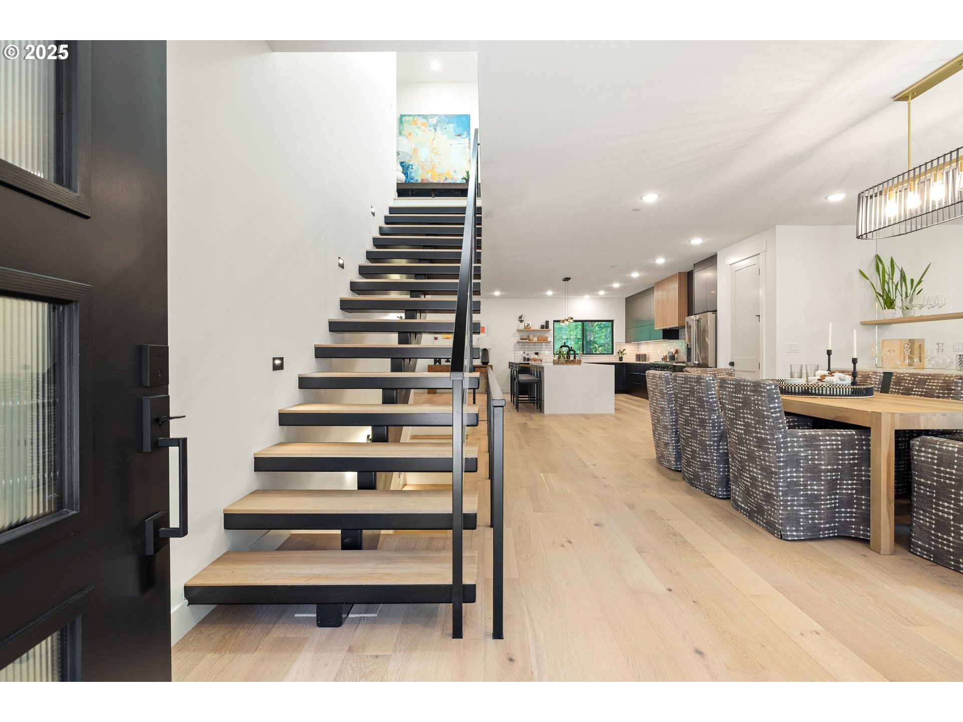 2475 Northwest Birkendene Street Portland, OR 97229 - Photo 3 of 37