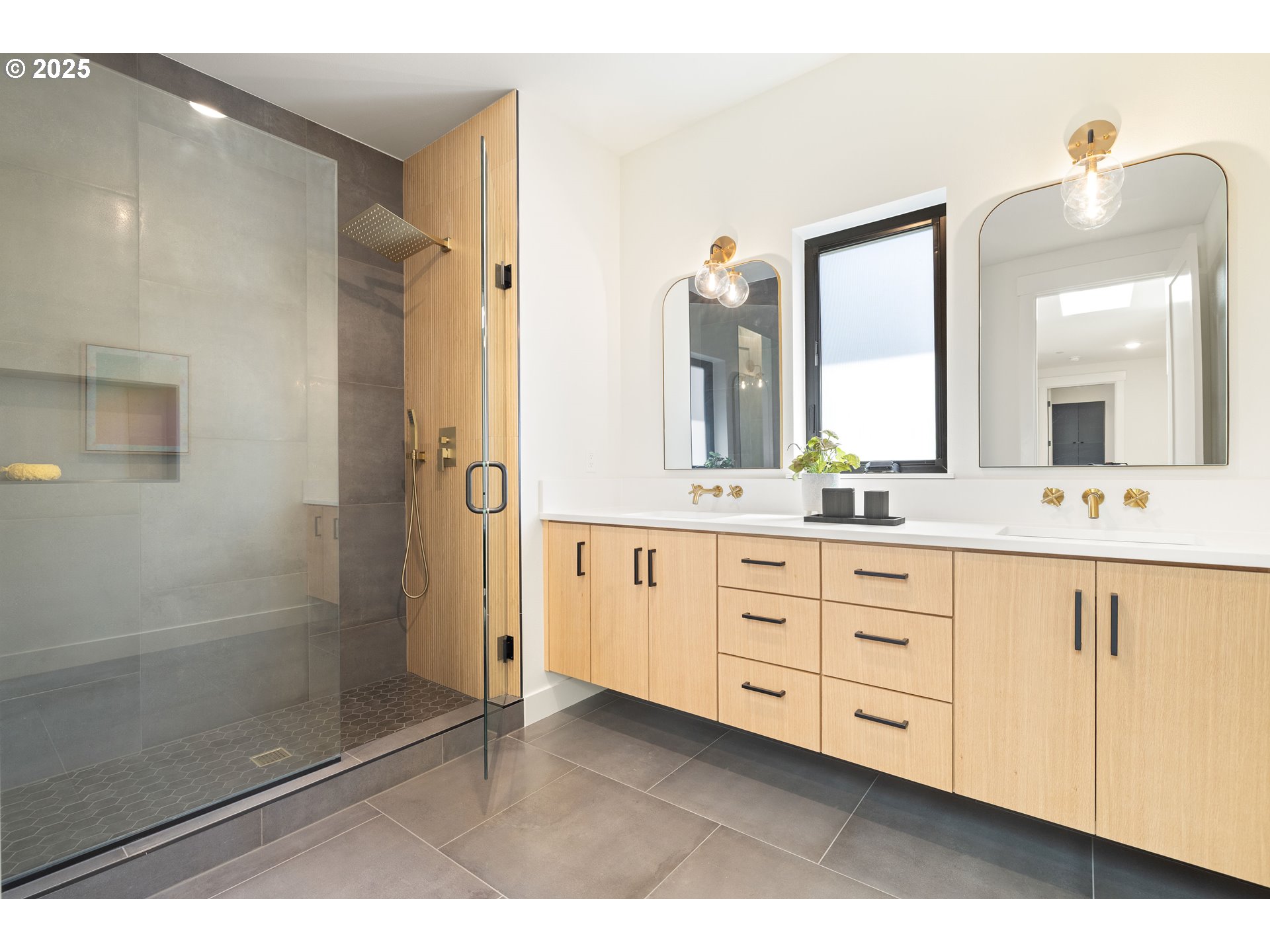 2475 Northwest Birkendene Street Portland, OR 97229 - Photo 31 of 37