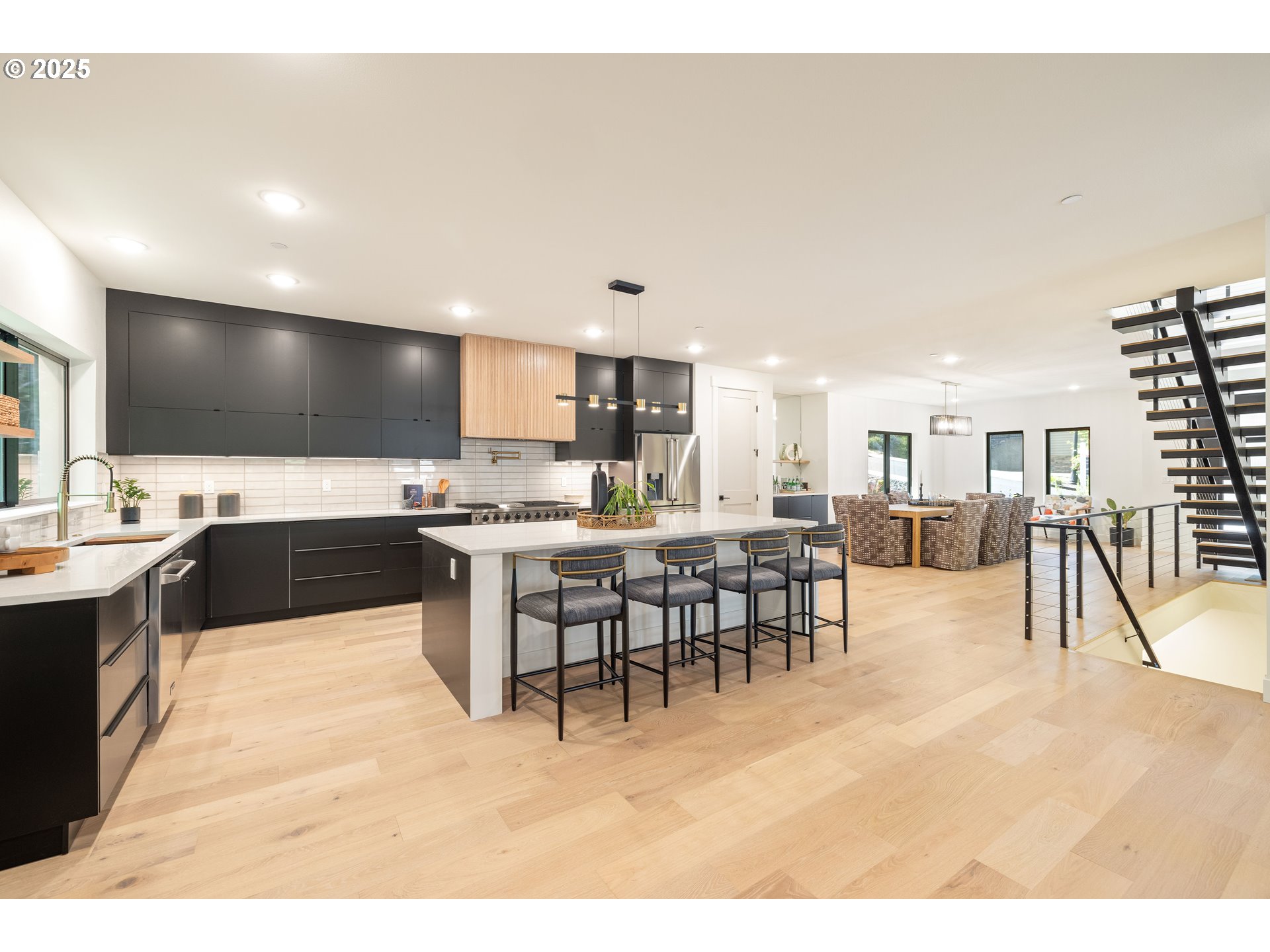 2475 Northwest Birkendene Street Portland, OR 97229 - Photo 8 of 37