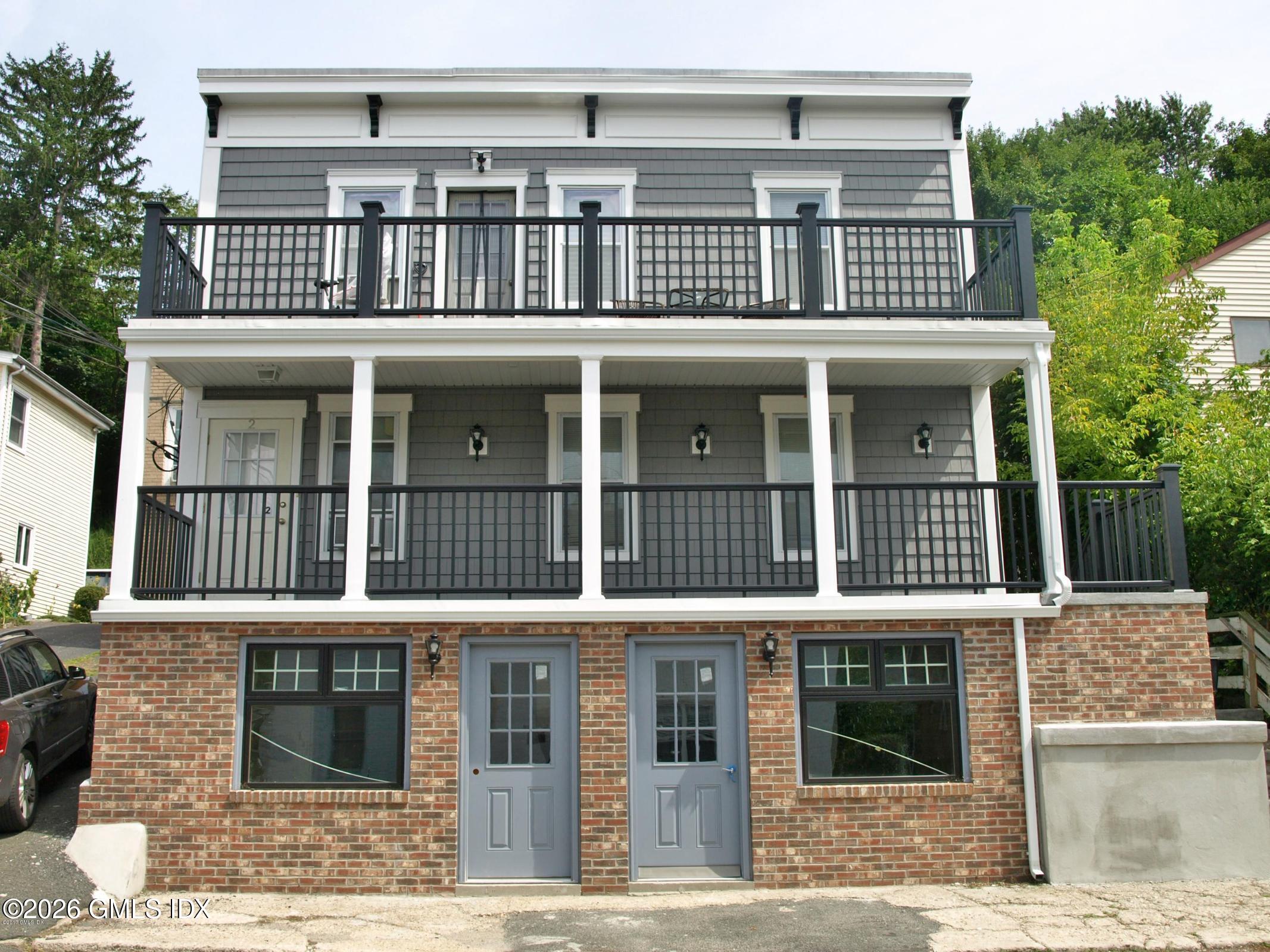 57 Pemberwick Road, Unit 3 Greenwich, CT 06831 - Photo 1 of 12 Front View