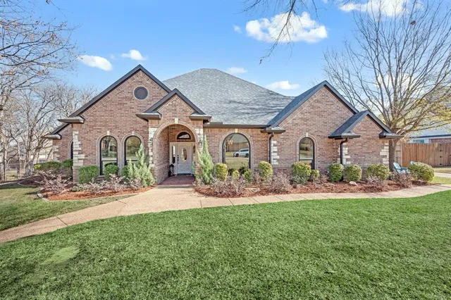 $850,000 | 1604 Lost Lake Drive, Keller, TX 76248