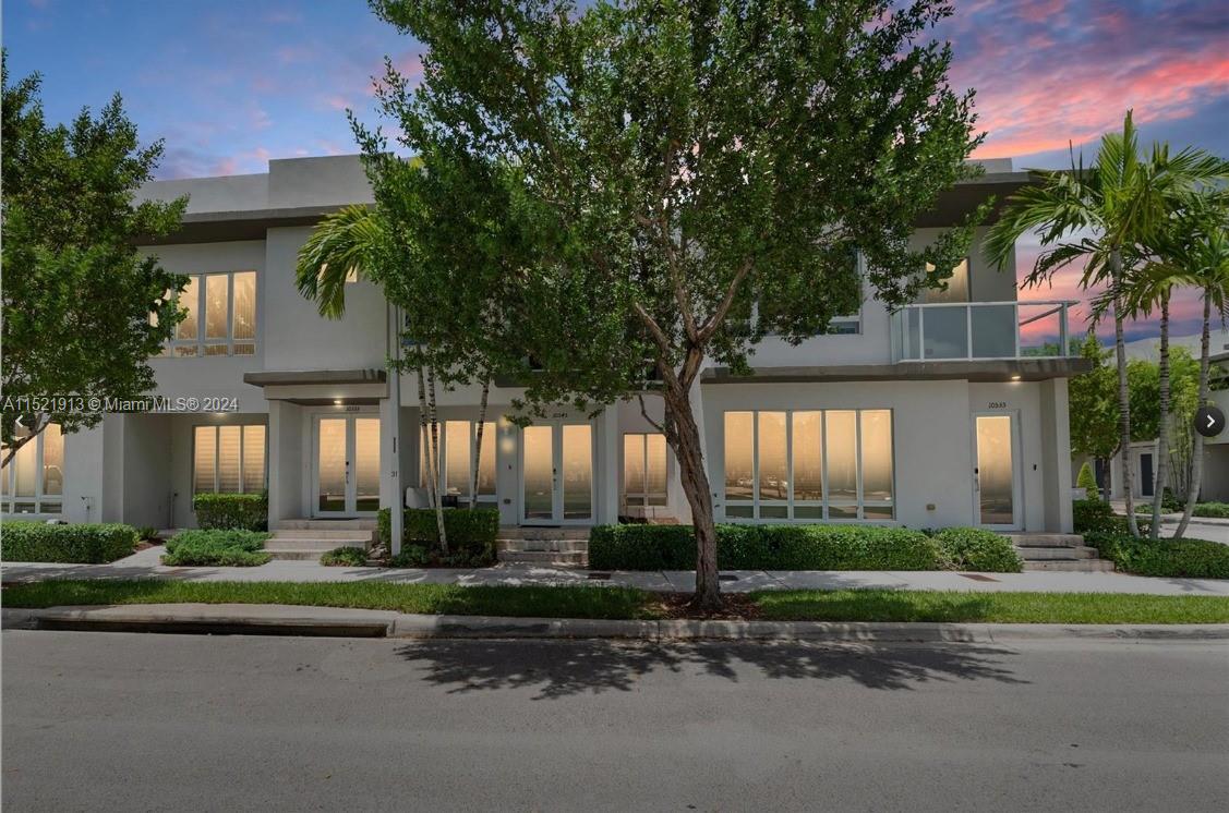 10545 Northwest 64th Way  