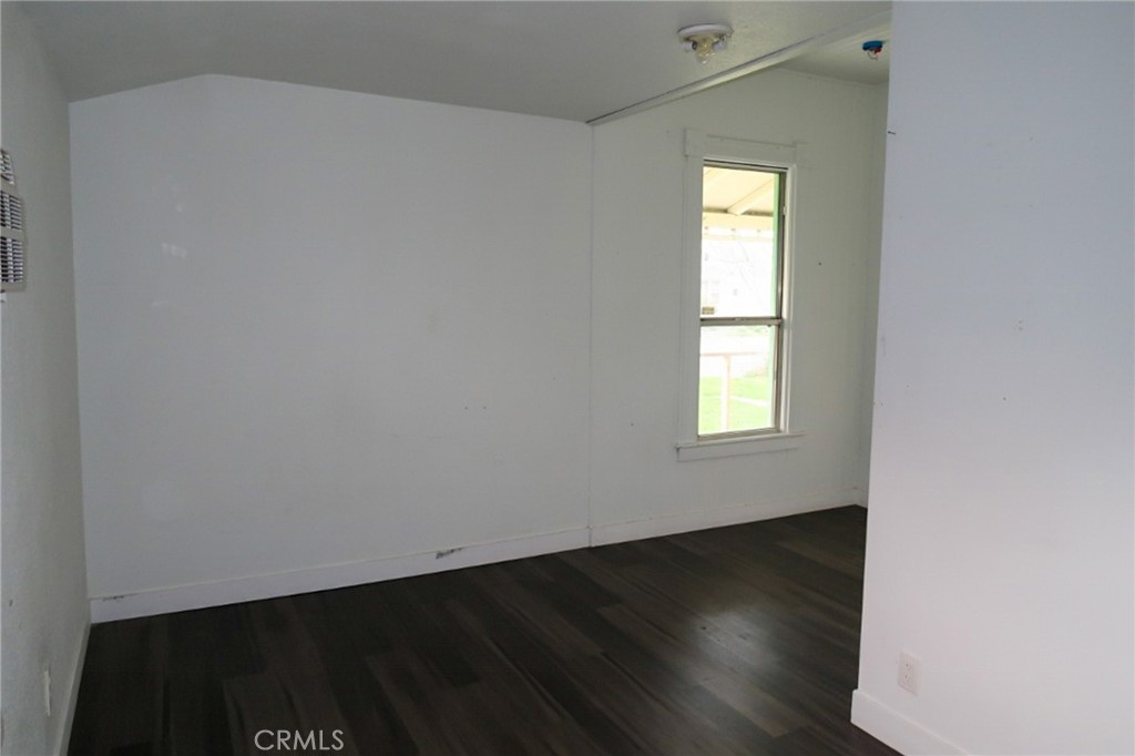 806 Walnut Street Corning, CA 96021 - Photo 8 of 42