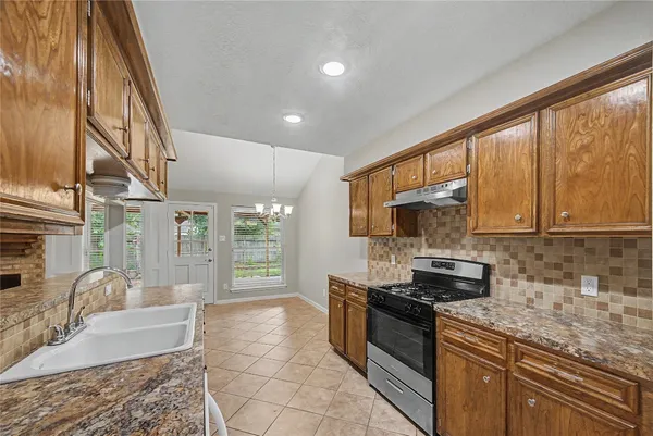 $274,000 | 4014 Sandlewood Drive, Pasadena, TX 77504