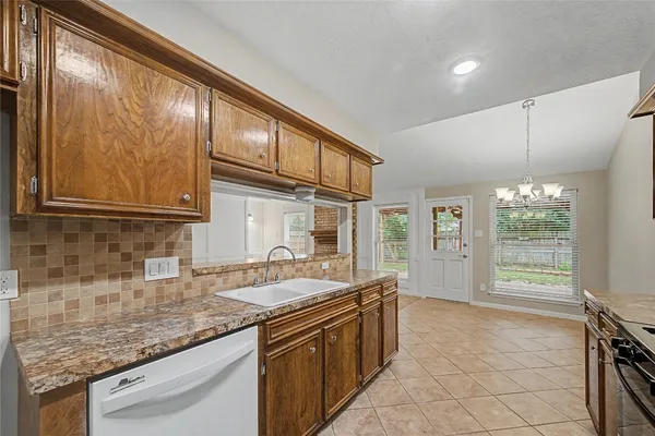$274,000 | 4014 Sandlewood Drive, Pasadena, TX 77504