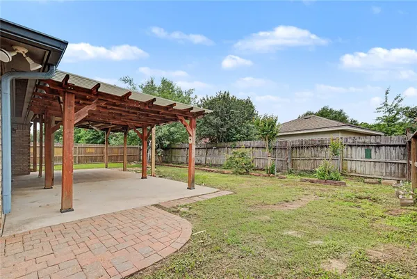 $274,000 | 4014 Sandlewood Drive, Pasadena, TX 77504