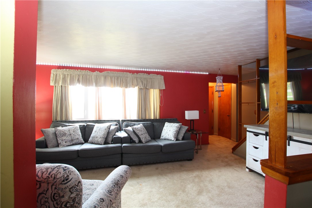 2879 Manitou Road Ogden, NY 14624 - Photo 4 of 27