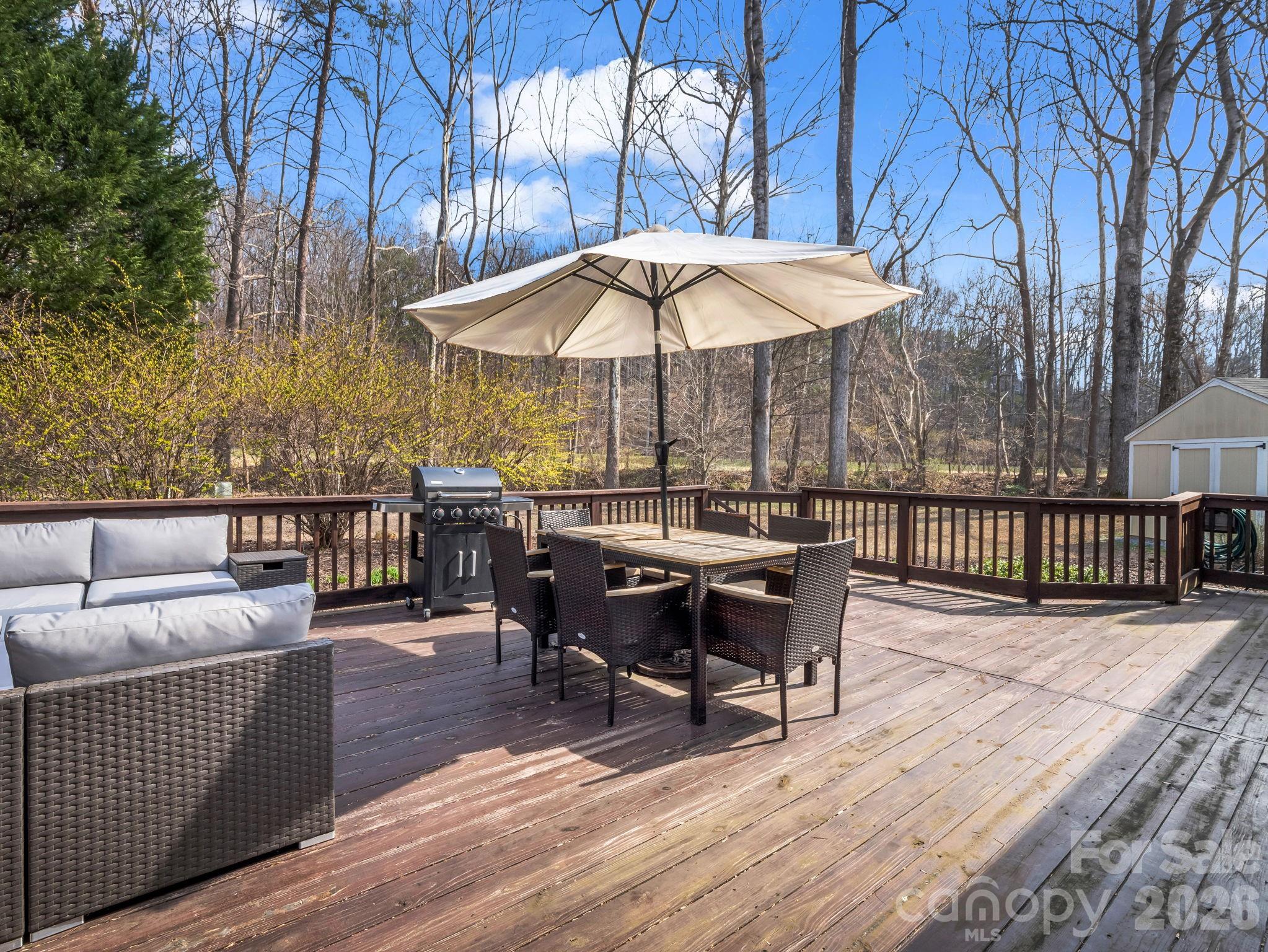 19 Lynnbrook Way Columbus, NC 28722 - Photo 36 of 45 a outdoor view with a sitting space