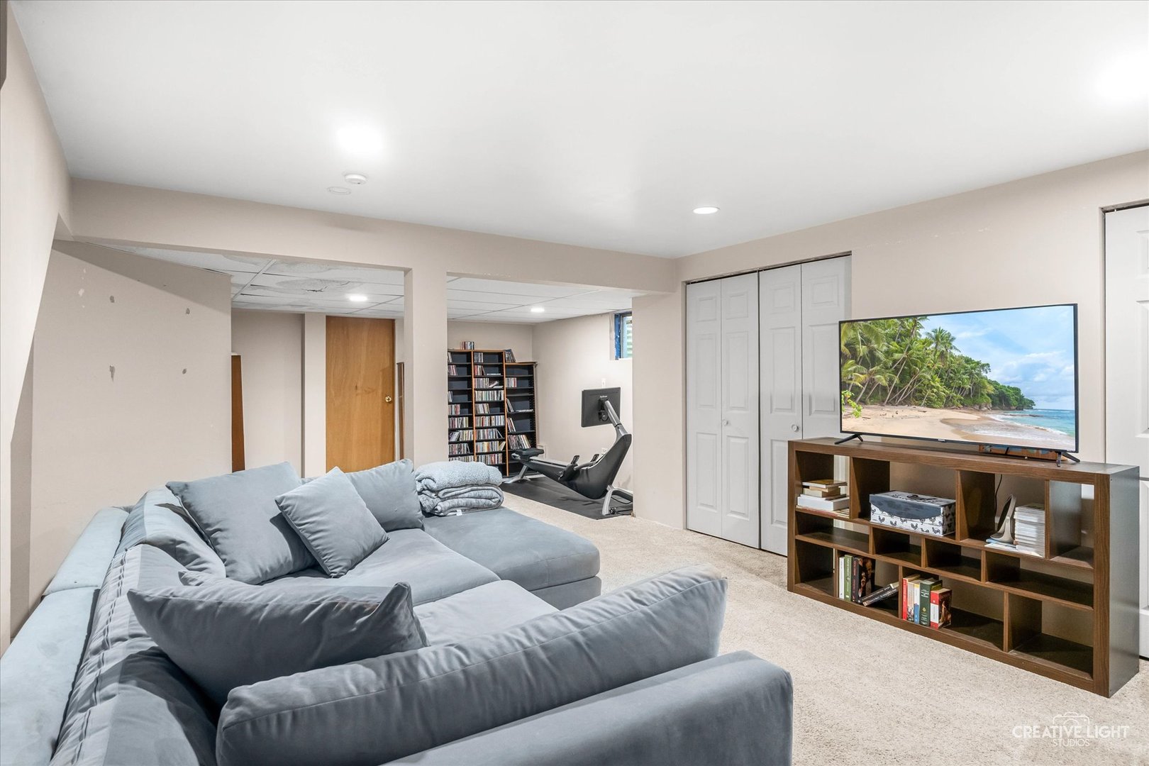 205 Churchill Lane Aurora, IL 60504 - Photo 12 of 25