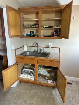 $99,900 | 1110 East Lingle Street, Fowler, IN 47944