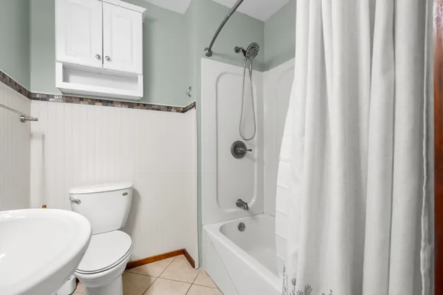 $274,900 | 9481 West Pine Lake Road, Delton, MI 49046