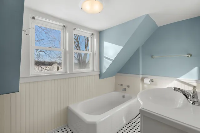 $274,900 | 9481 West Pine Lake Road, Delton, MI 49046