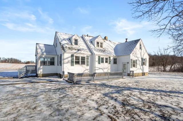 $274,900 | 9481 West Pine Lake Road, Delton, MI 49046