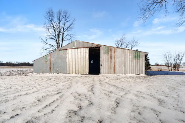 $274,900 | 9481 West Pine Lake Road, Delton, MI 49046