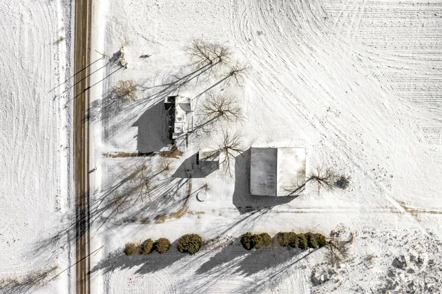 $274,900 | 9481 West Pine Lake Road, Delton, MI 49046