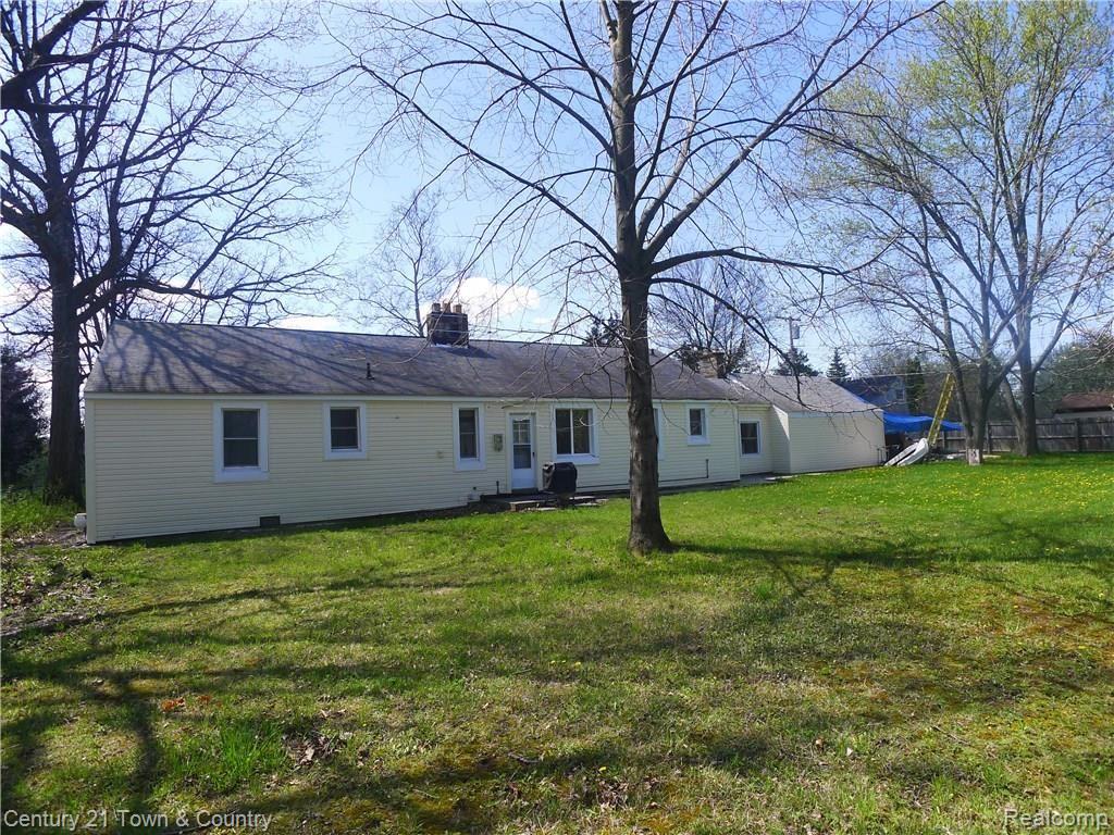 30004 West 10 Mile Road Farmington, MI 48336 - Photo 27 of 34