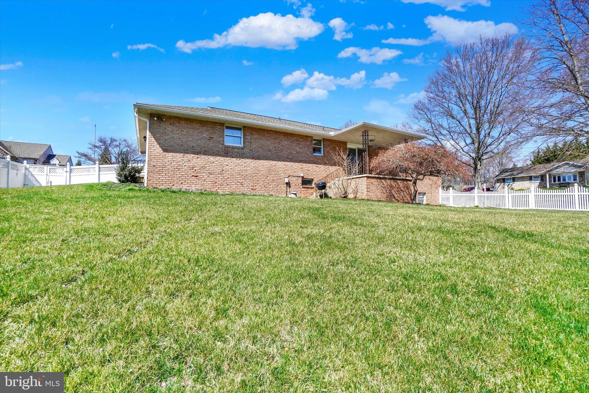 34 Eagleton Drive York, PA 17407 - Photo 23 of 27