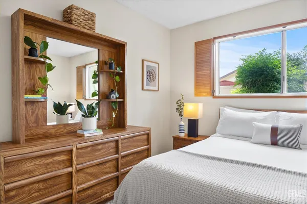 $355,950 | Undisclosed Address, Bakersfield, CA 93309