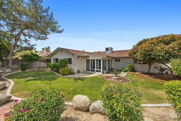 $355,950 | Undisclosed Address, Bakersfield, CA 93309