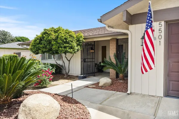 $355,950 | Undisclosed Address, Bakersfield, CA 93309