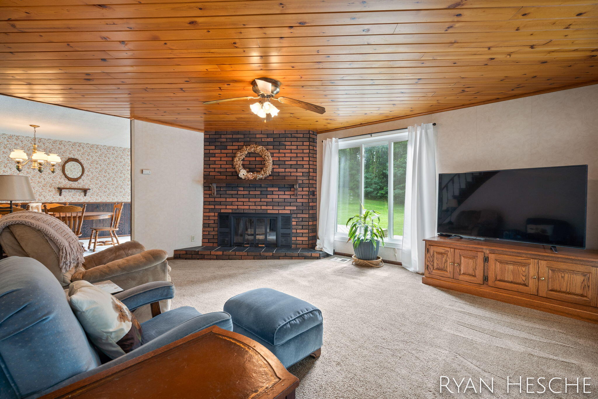 7210 MacArthur Road Saranac, MI 48881 - Photo 17 of 39 Living Room with Gas Log