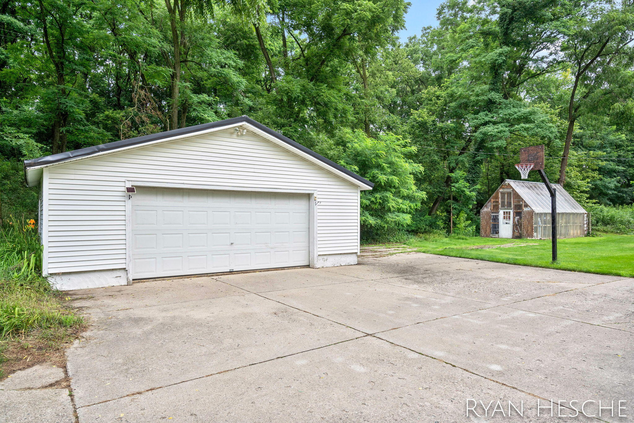 7210 MacArthur Road Saranac, MI 48881 - Photo 3 of 39 Oversized 2 Stall Garage