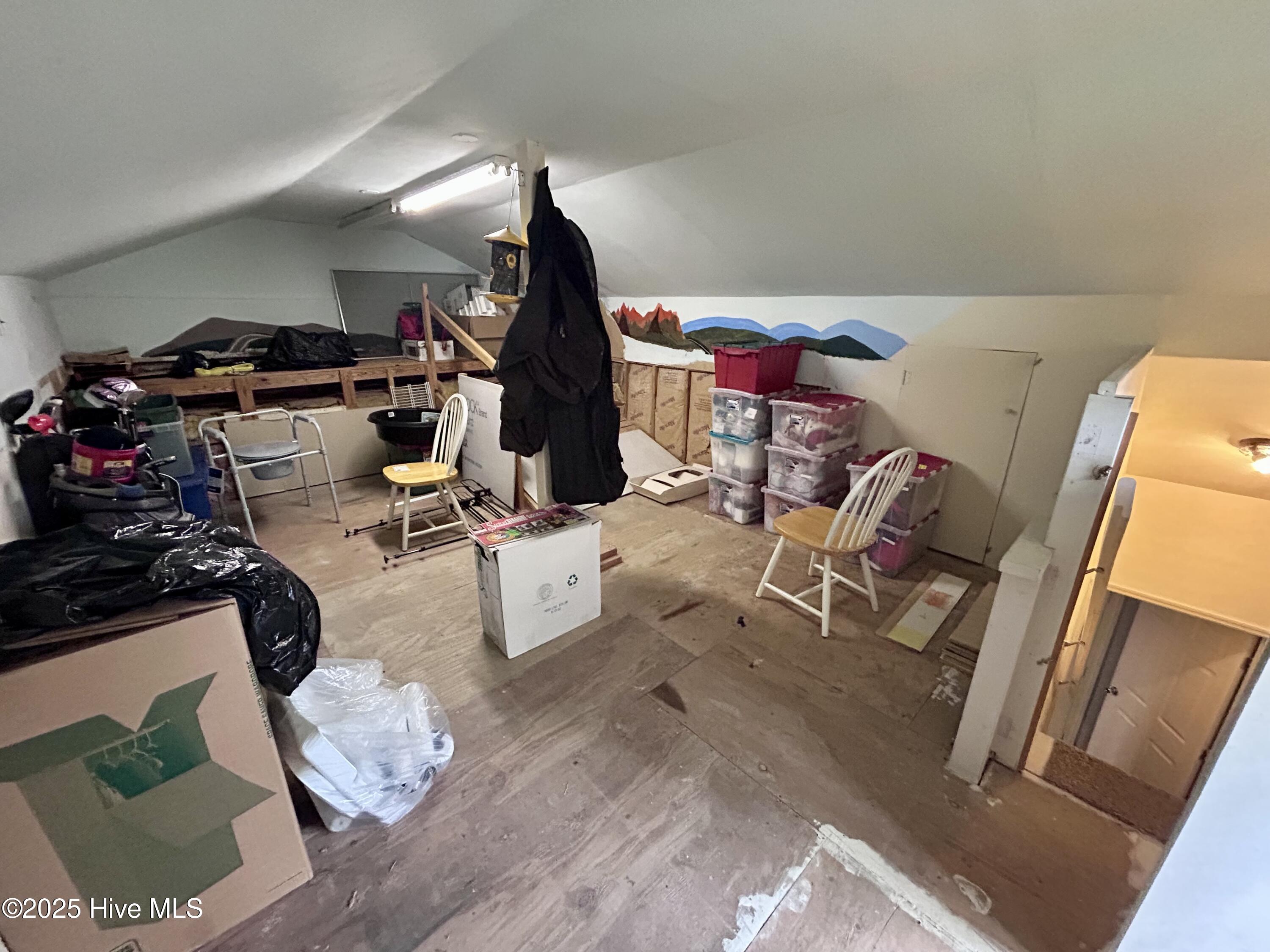 202 Rockledge Road New Bern, NC 28562 - Photo 30 of 32 above garage storage