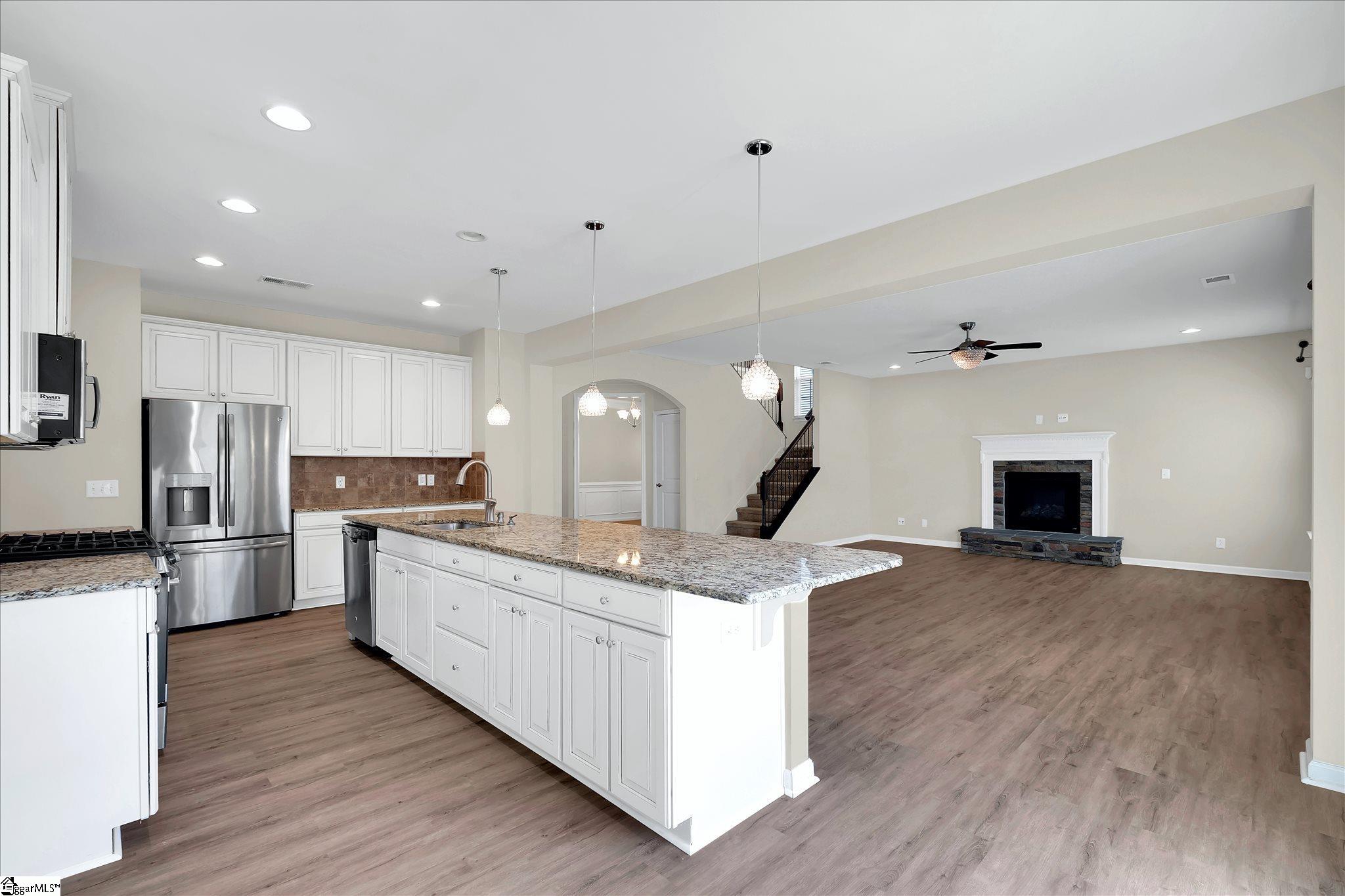 220 Waters Run Lane Simpsonville, SC 29681 - Photo 14 of 33