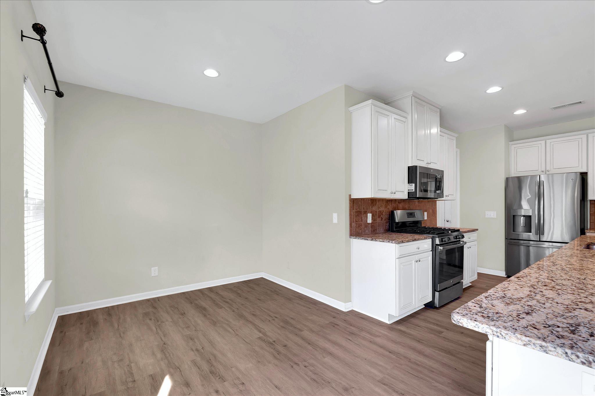 220 Waters Run Lane Simpsonville, SC 29681 - Photo 15 of 33