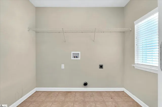 $550,000 | 220 Waters Run Lane, Simpsonville, SC 29681