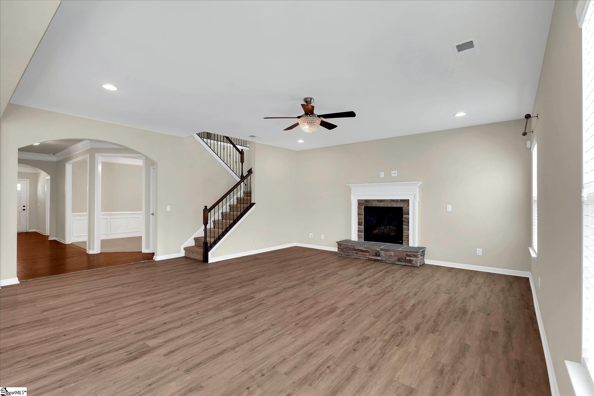 220 Waters Run Lane Simpsonville, SC 29681 - Photo 9 of 33