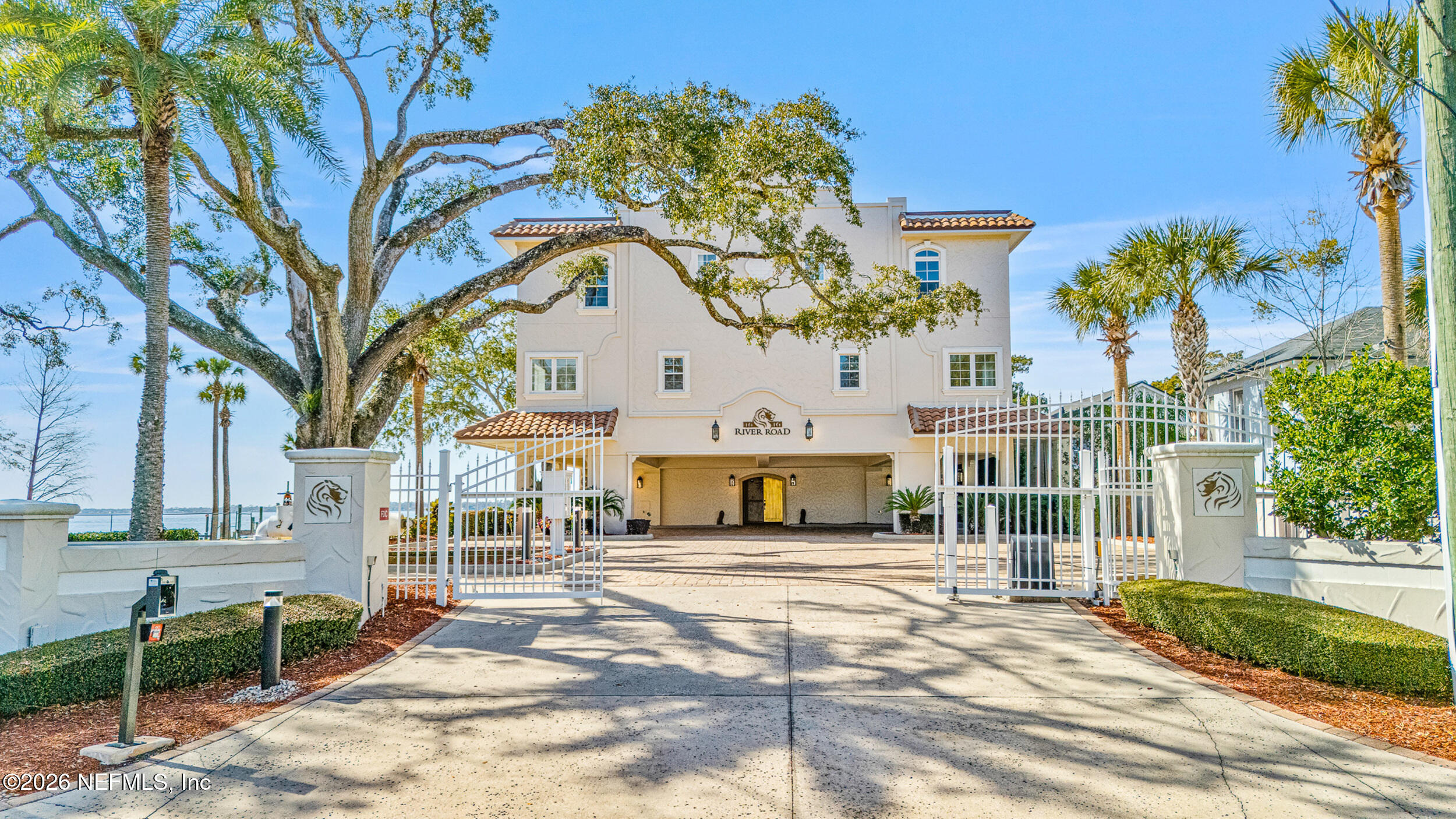 1616 River Road, Unit 102 Jacksonville, FL 32207 - Photo 40 of 59 41