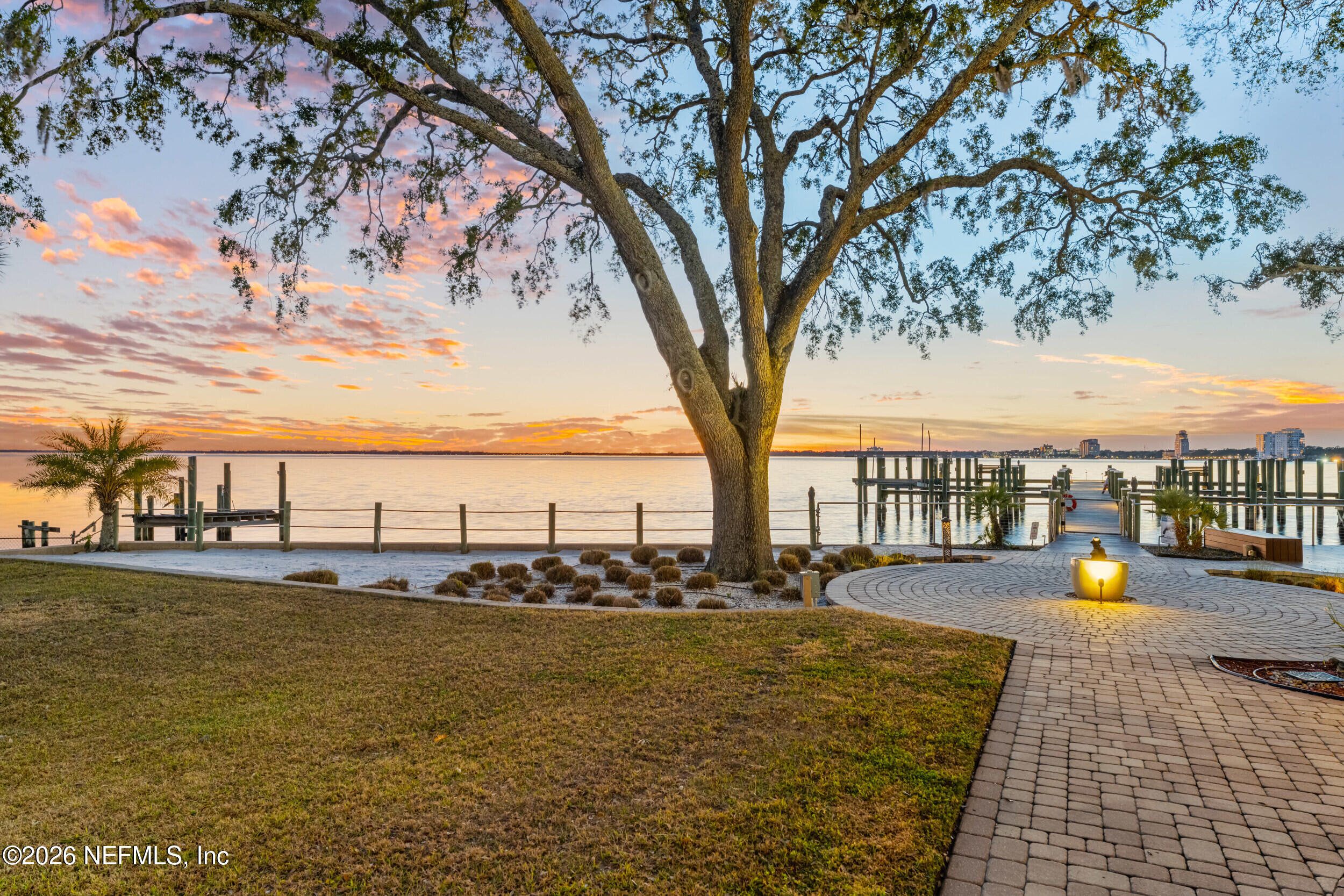 1616 River Road, Unit 102 Jacksonville, FL 32207 - Photo 54 of 59 55