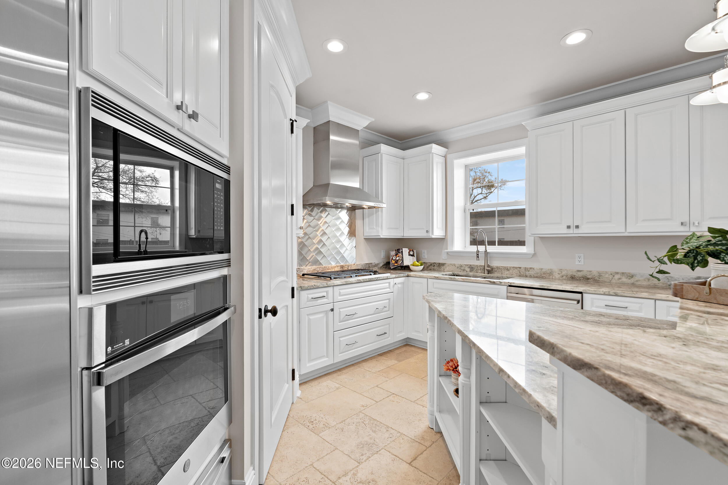 1616 River Road, Unit 102 Jacksonville, FL 32207 - Photo 7 of 59 7