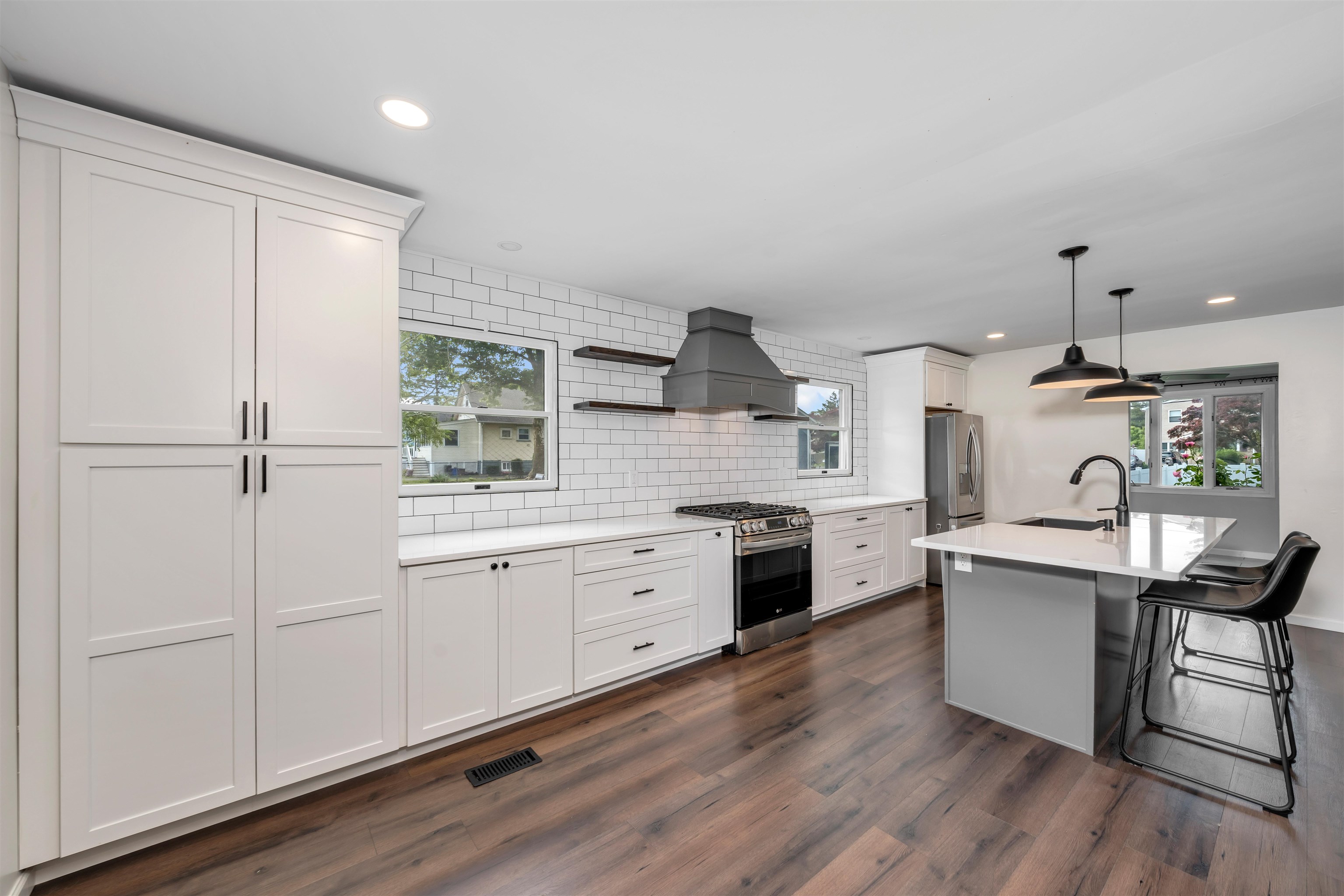 609 Breakwater Road Erma, NJ 08204 - Photo 16 of 47