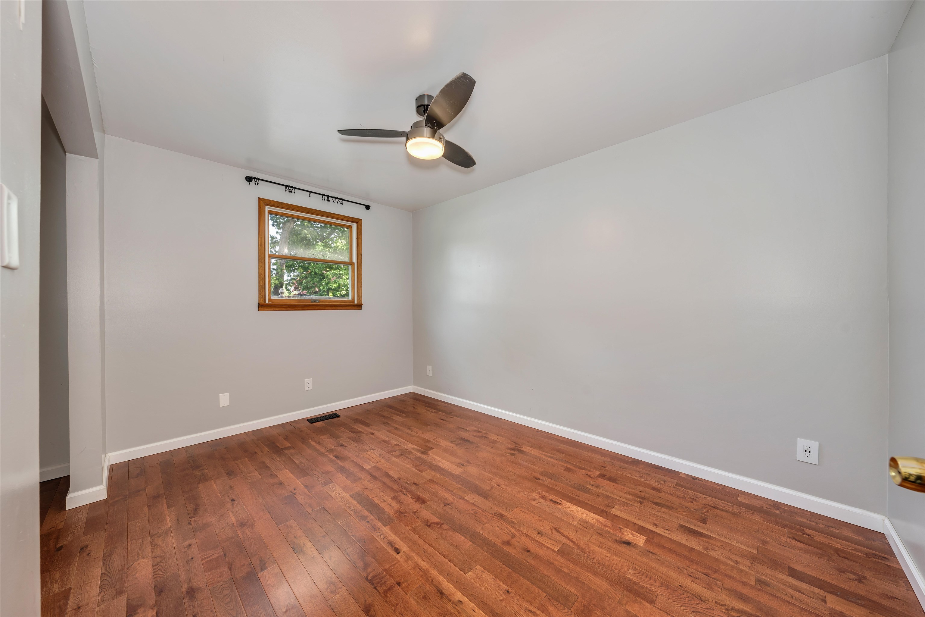 609 Breakwater Road Erma, NJ 08204 - Photo 40 of 47