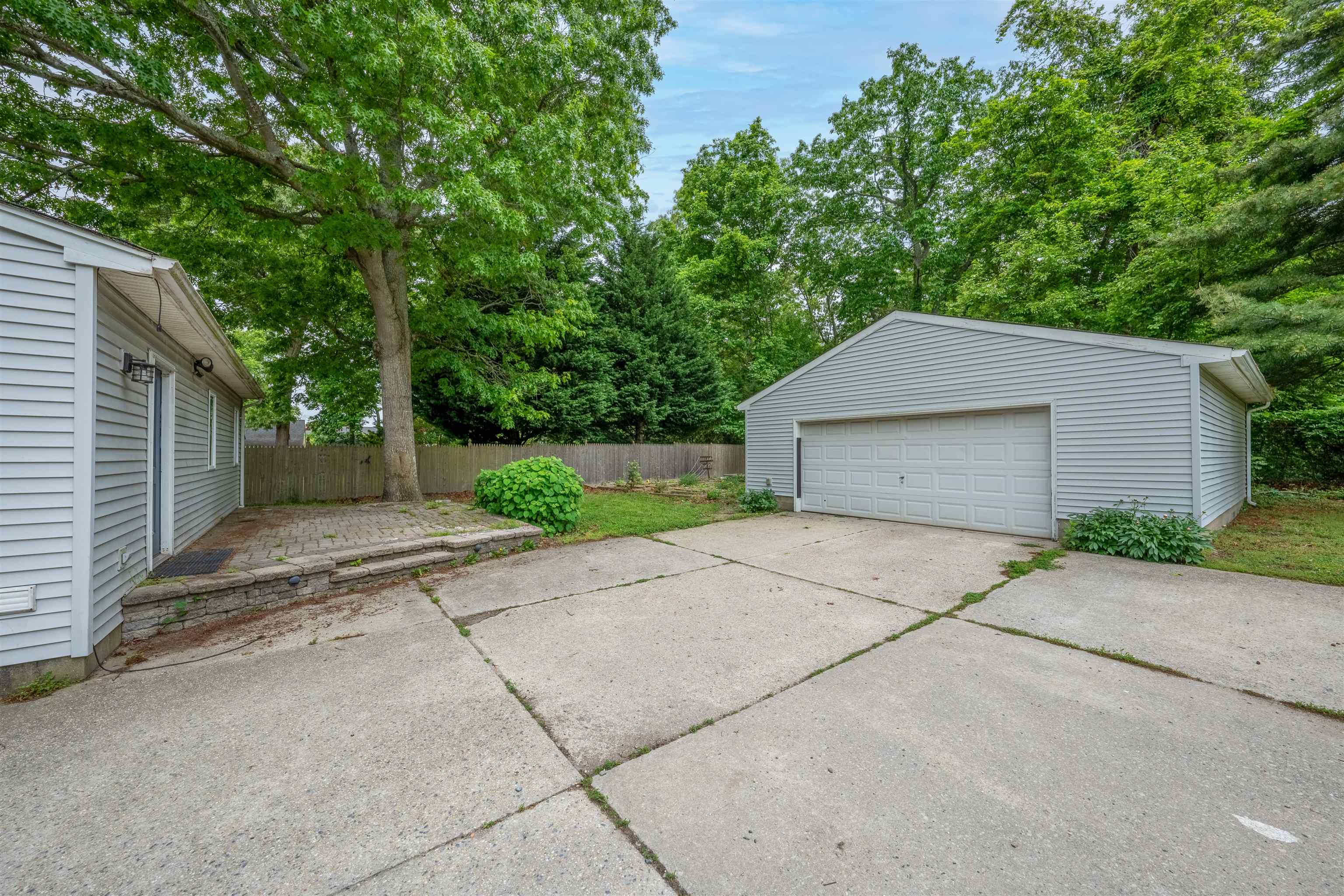 609 Breakwater Road Erma, NJ 08204 - Photo 6 of 47