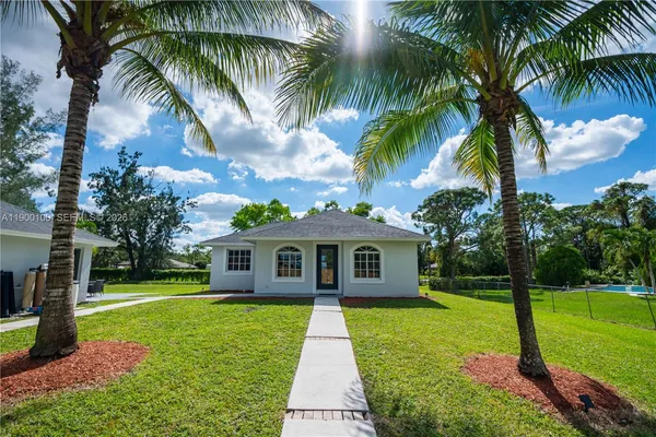 $13,500 | 11066 46th Place North, West Palm Beach, FL 33411