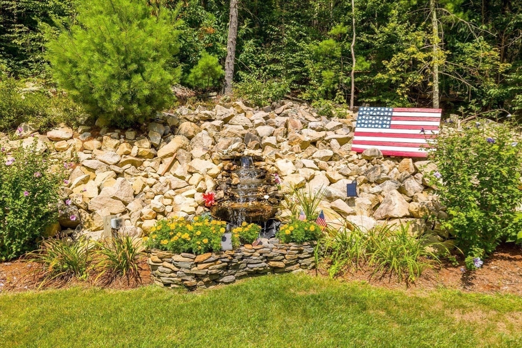 297 Manchaug Road Sutton, MA 01590 - Photo 30 of 40 a view of outdoor space and garden
