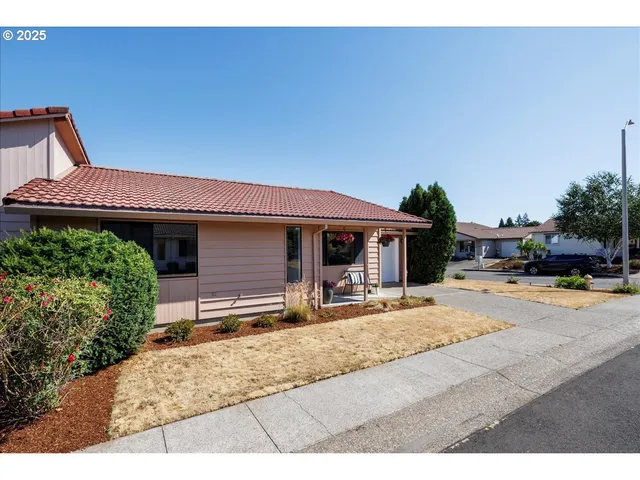 a house view with a outdoor space