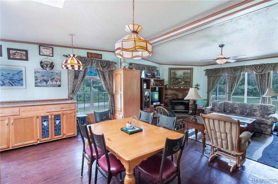 46030 Arkona Road Belleville, MI 48111 - Photo 7 of 36 ArkonaRd_46030_Kitchen_02.jpg