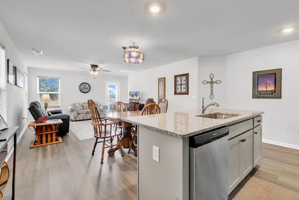 $264,900 | 140 Cpe Pt Drive, Conway, SC 29527