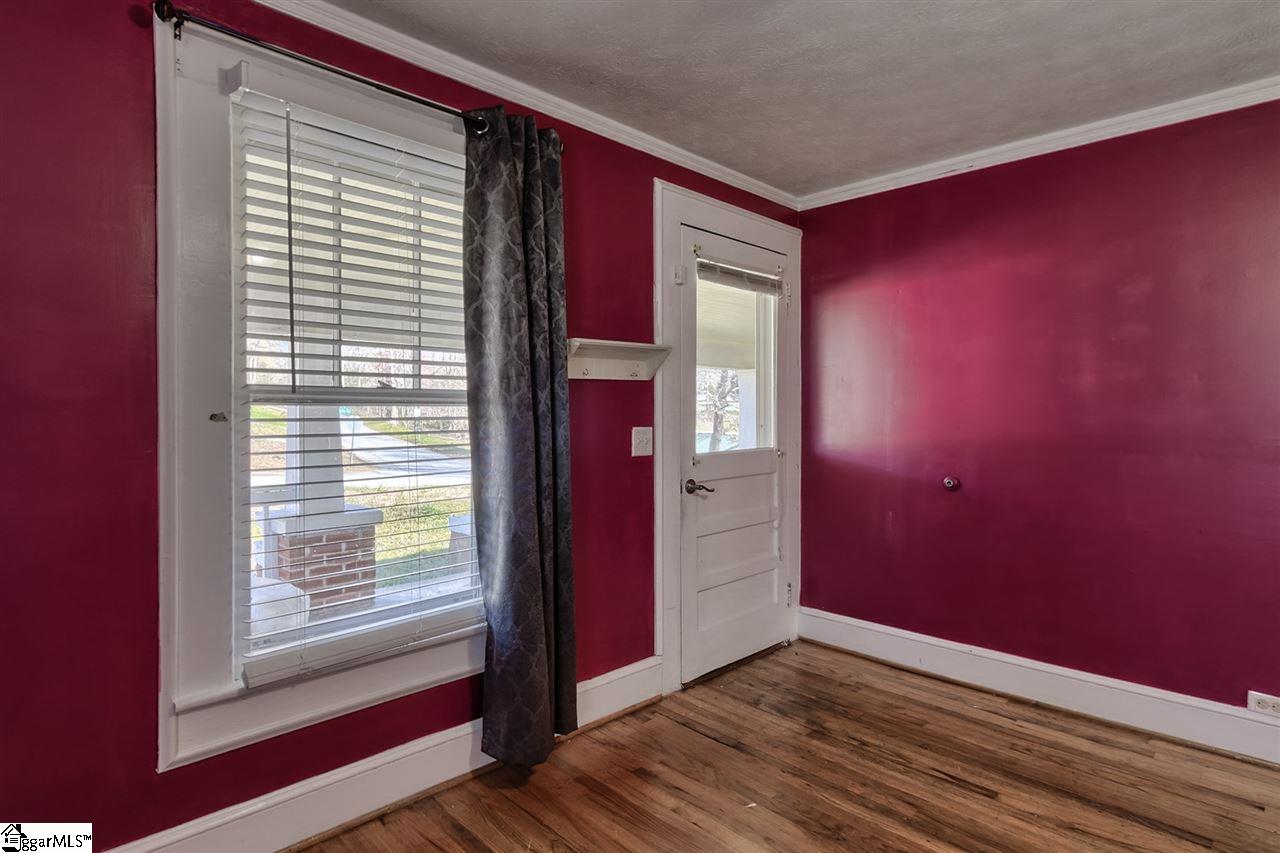 201 Old Liberty Road Easley, SC 29640 - Photo 6 of 36