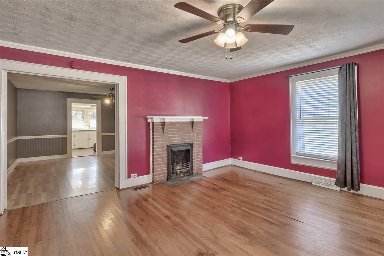 201 Old Liberty Road Easley, SC 29640 - Photo 7 of 36
