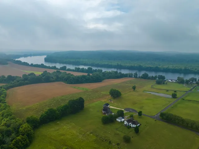 $500,000 | 0 Water Front Place, Unit TRACT 1, Jasper, TN 37347