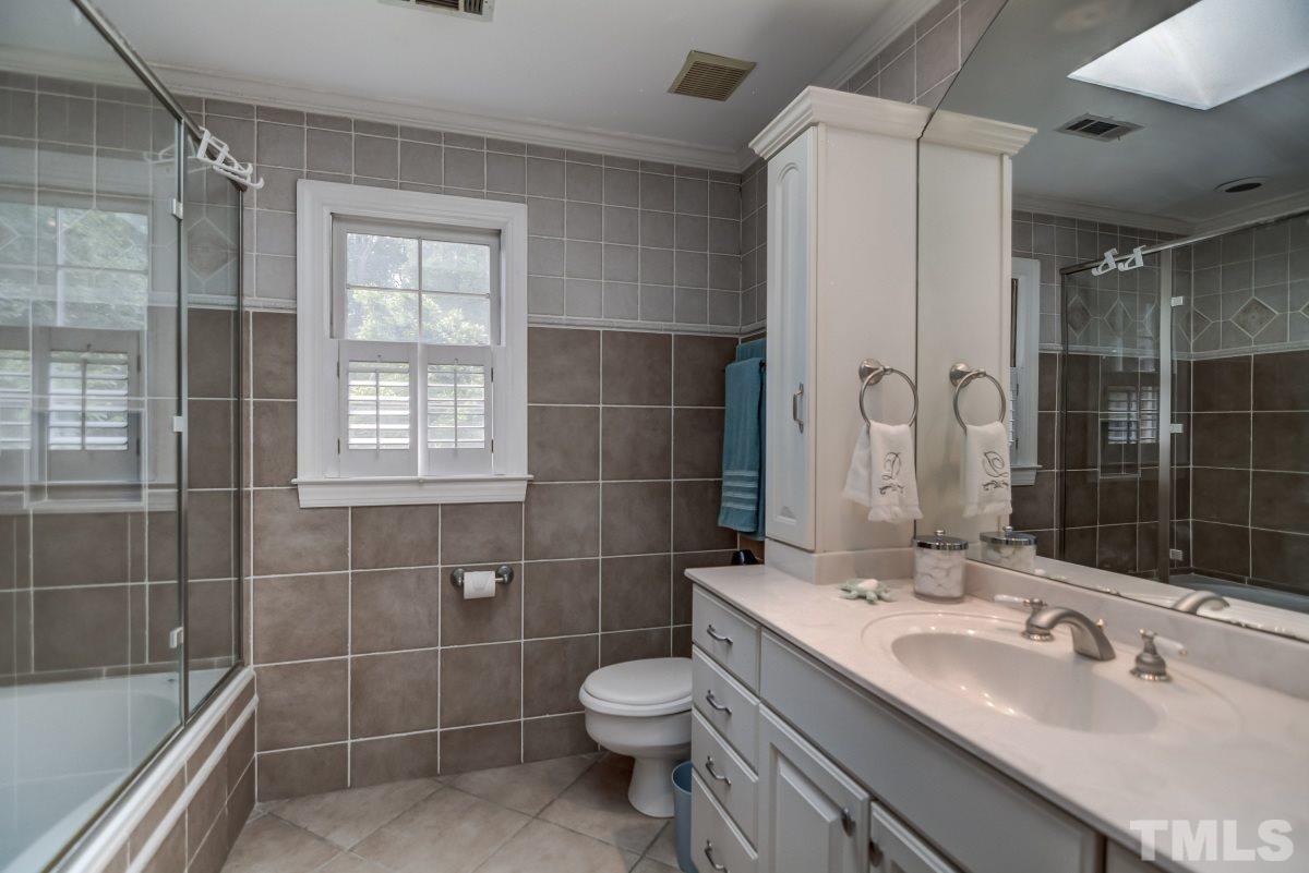 10705 Dunhill Terrace Raleigh, NC 27615 - Photo 16 of 26