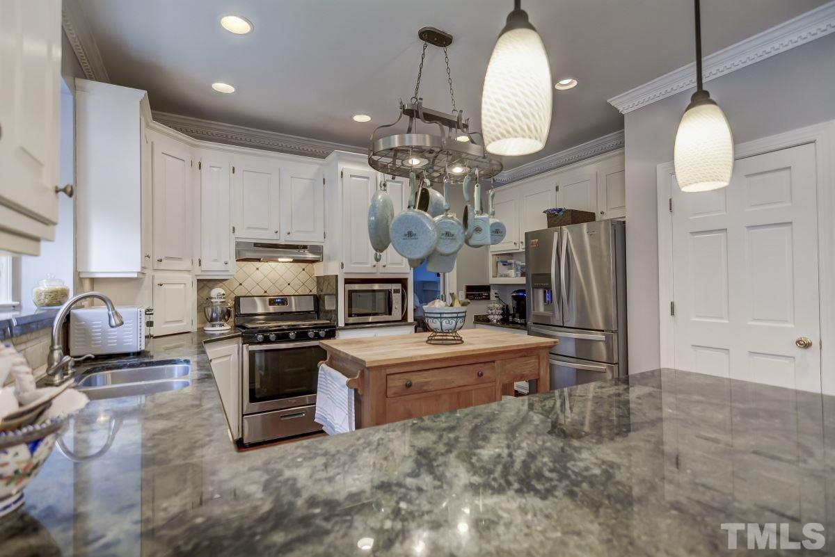 10705 Dunhill Terrace Raleigh, NC 27615 - Photo 8 of 26