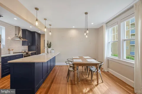 $950,000 | 1943 North Cleveland Street, Arlington, VA 22201