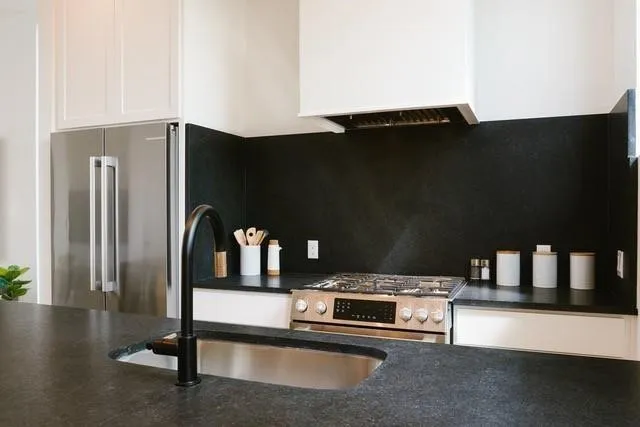 $799,900 | 1604 Nash Avenue, Unit B, Austin, TX 78704